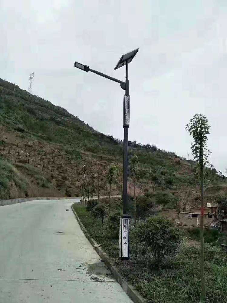 西宁市仿古太阳能路灯
